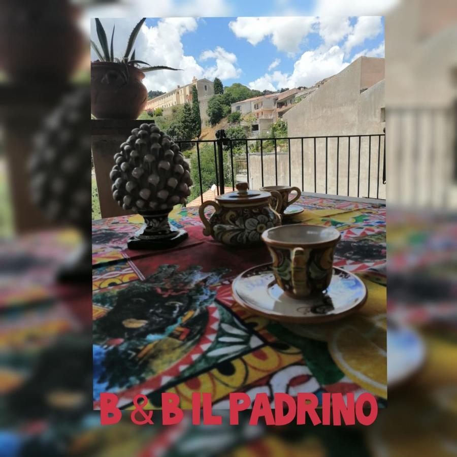 B&B Il Padrino Savoca Eksteriør bilde