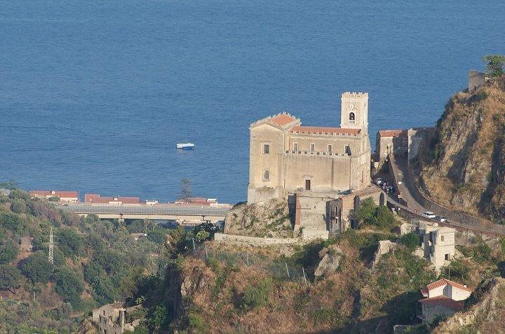 B&B Il Padrino Savoca Eksteriør bilde