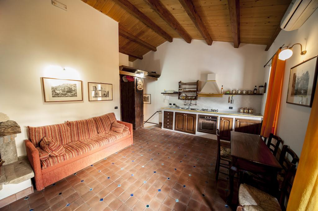 B&B Il Padrino Savoca Rom bilde