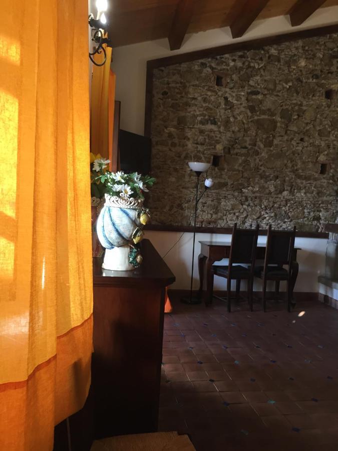 B&B Il Padrino Savoca Eksteriør bilde